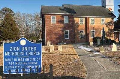 Photo: Ghosts in the Graveyard class=